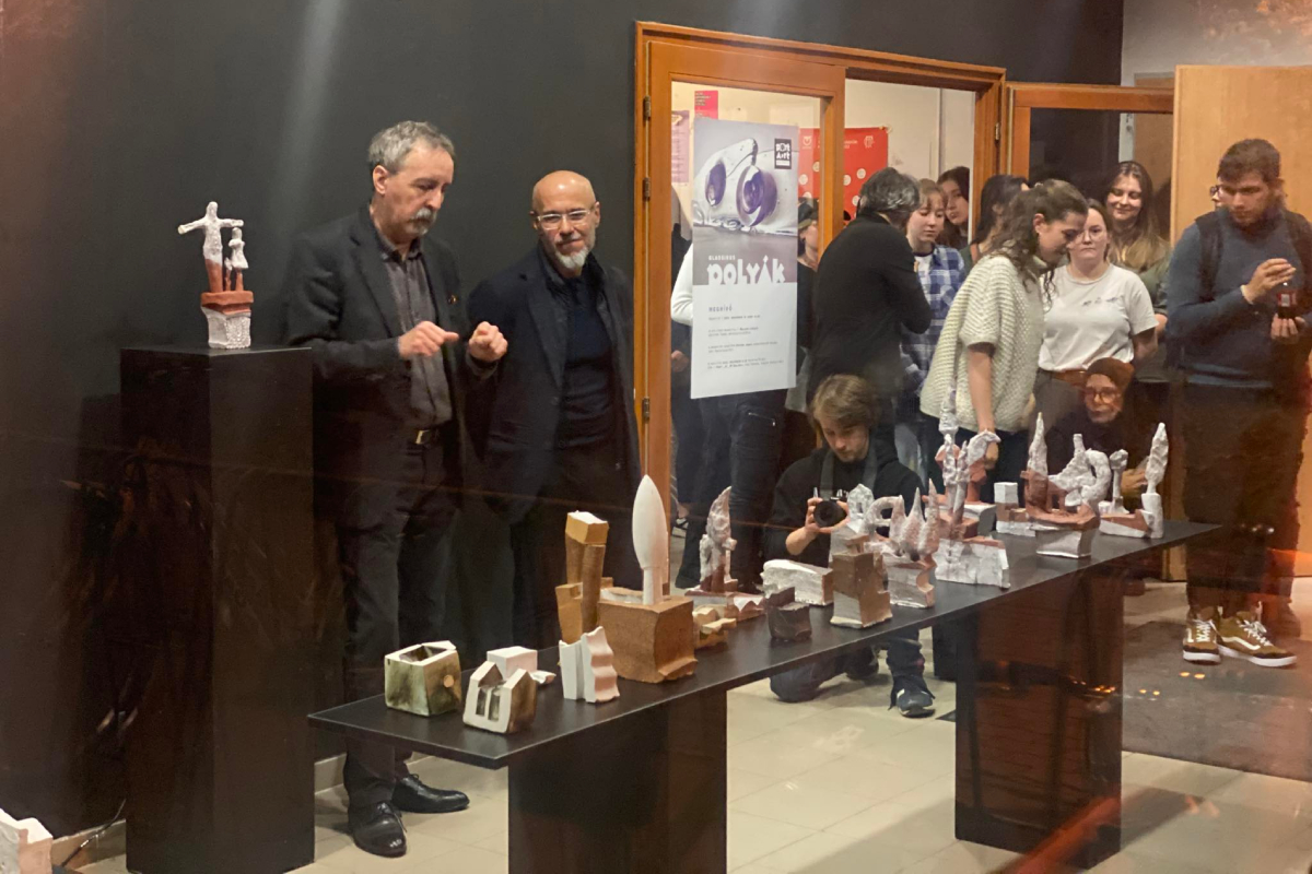 Polyak_kiallitas_megnyito_5.jpg Polyak_kiallitas_megnyito_5.jpg